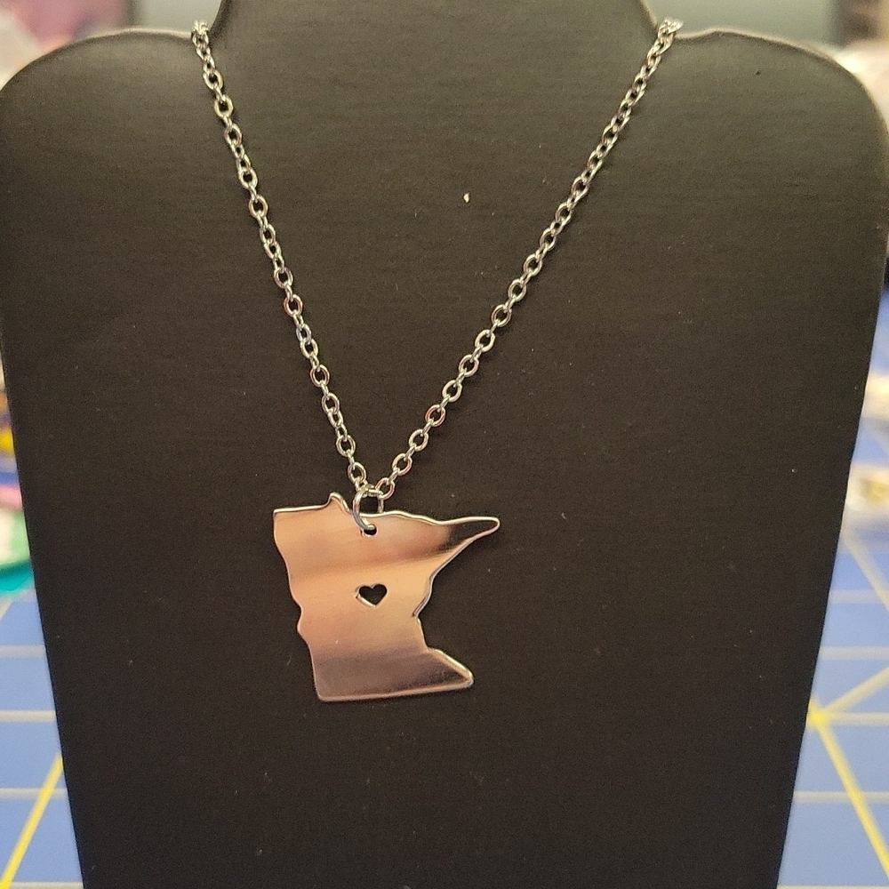 Silver Tone Minnesota Charm Necklace 18" + 2" Chain